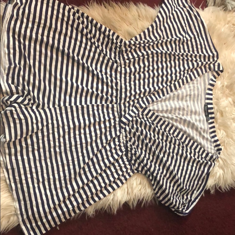 Boohoo size US 16 stripped romper never worn